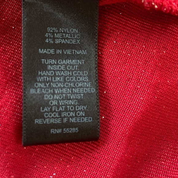 Express red metallic spaghetti strap tank top medium - Picture 2 of 8